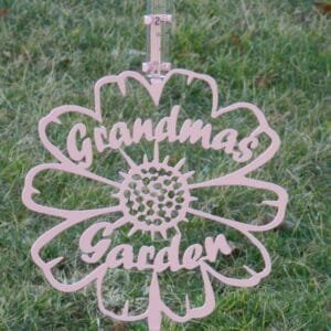Personalized Flower Design Rain Gauge, Garden Rain Gauge, Rain Gauge on a Stake, Decorative Rain Gauge Holder