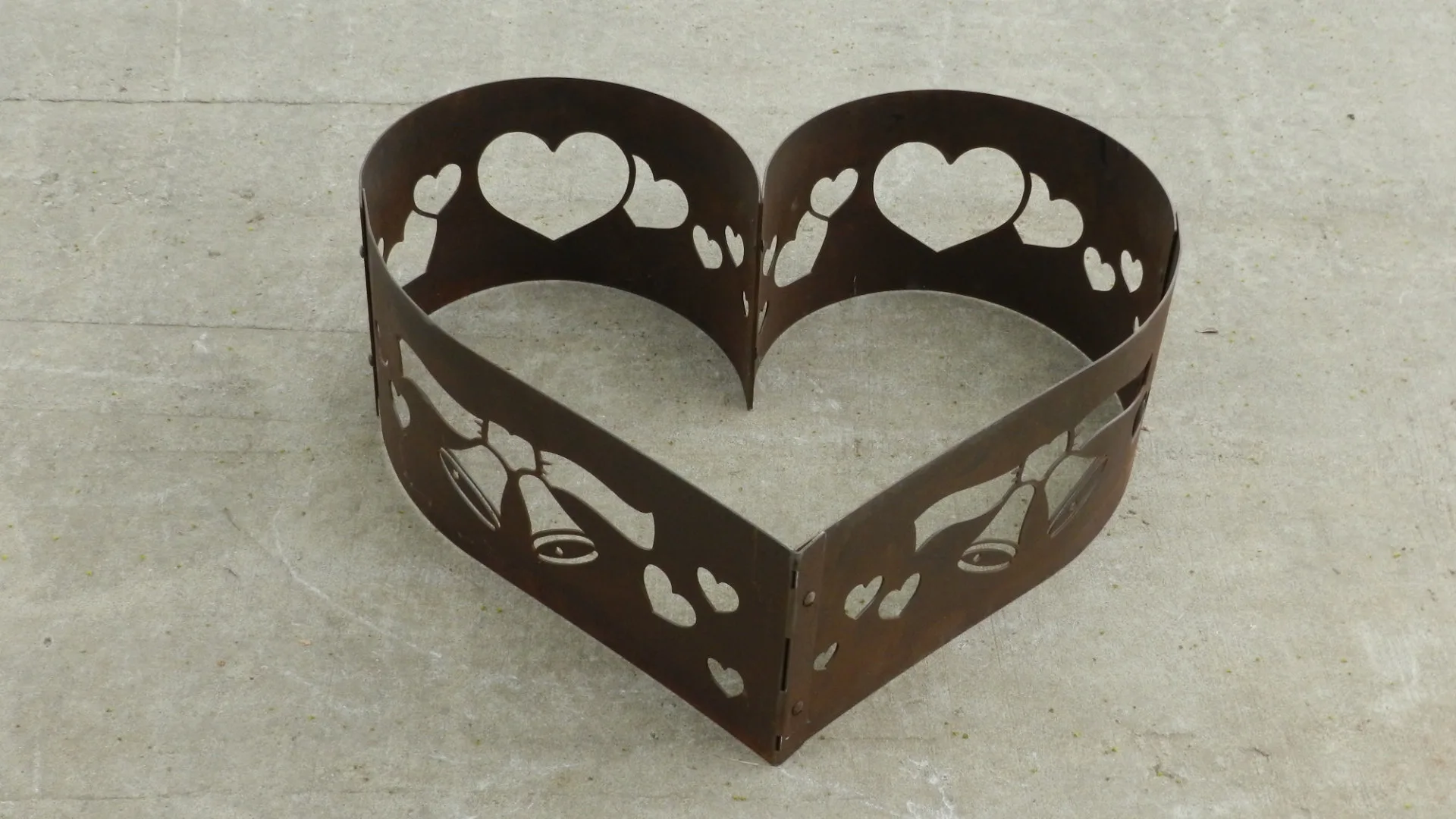 Personalized Heart Shape Fire Pit
