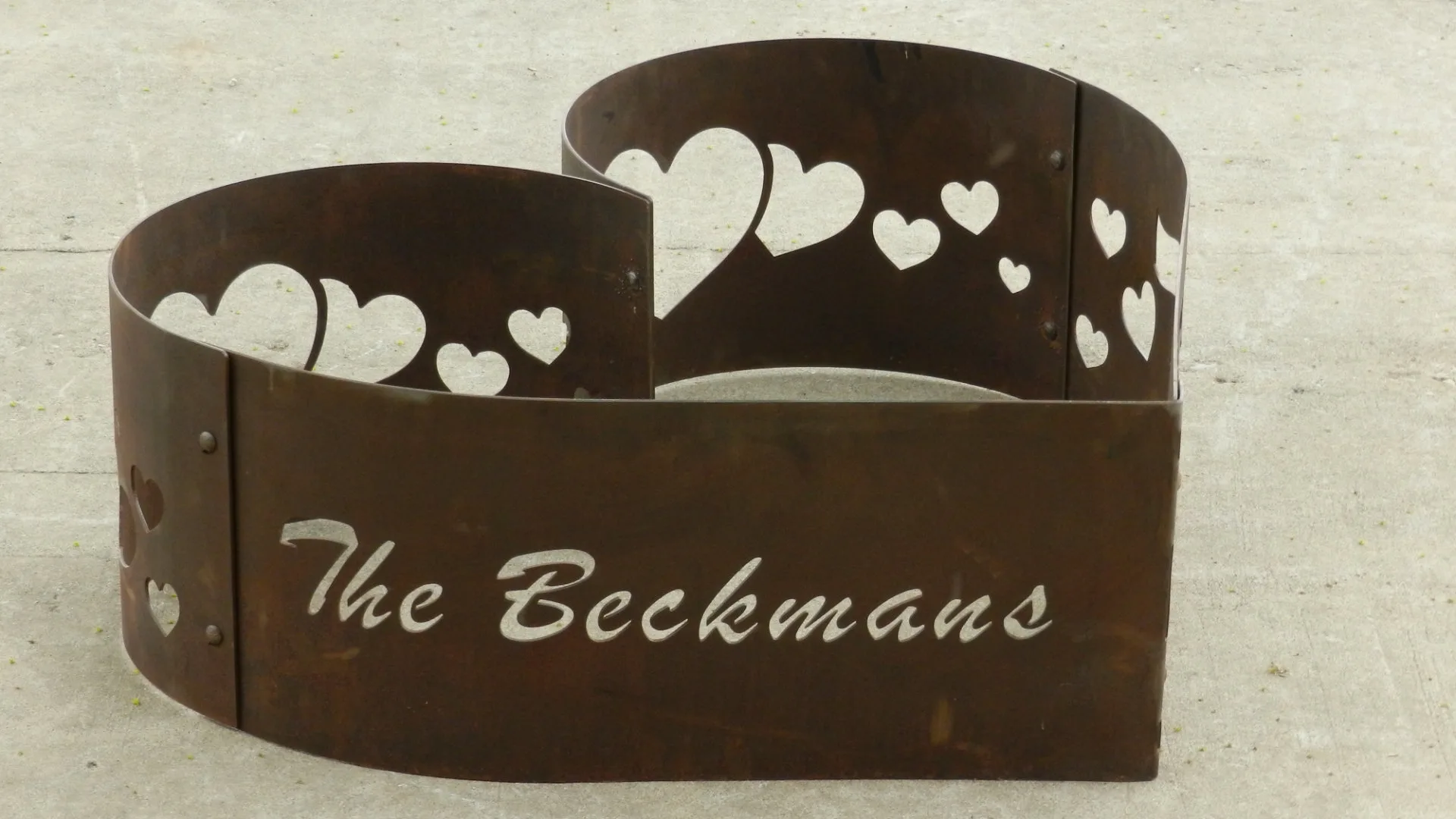 Personalized Heart Shape Fire Pit - Image 5